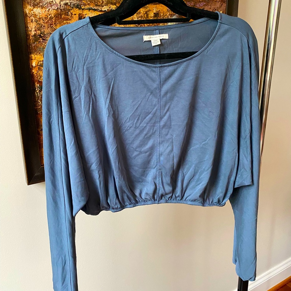 American Eagle cropped, blue/grey 3/4 sleeve top
